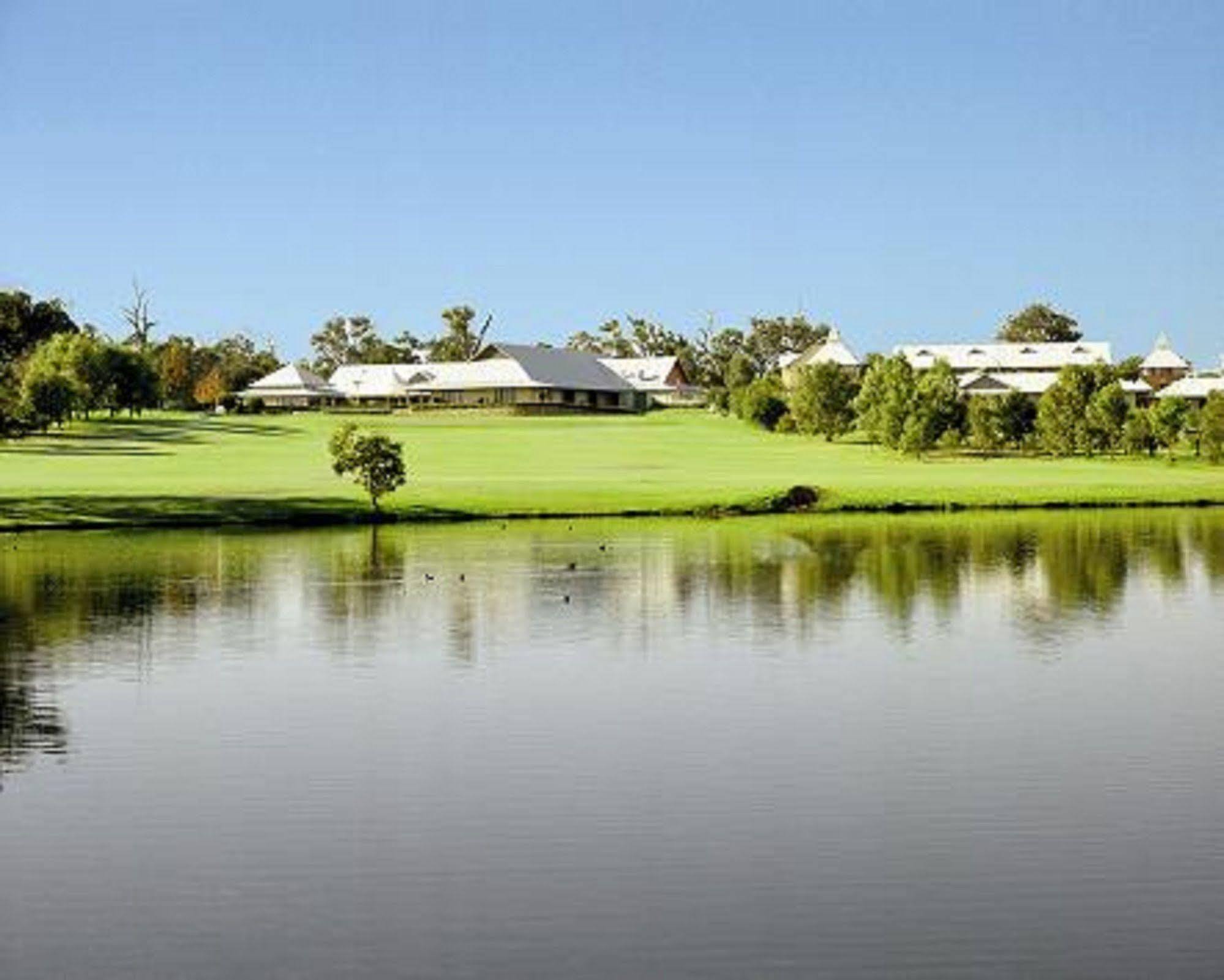 Mercure Bunbury Sanctuary Golf Resort Exteriér fotografie